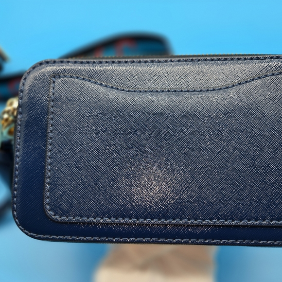 Marc Jacobs Navy And Cream Snapshot With Blue And Red Logo Strap - Picture 7 of 12